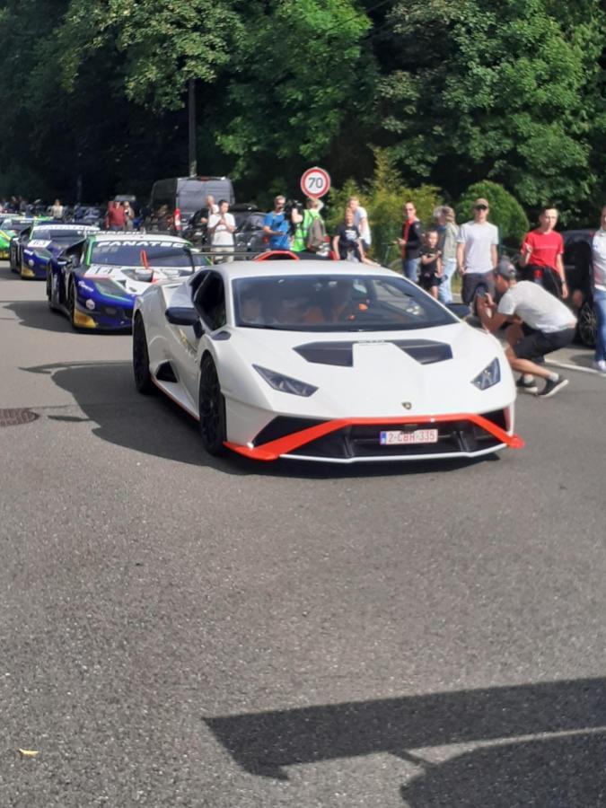 Au Temps De Spa Le 7 Heures 外观 照片